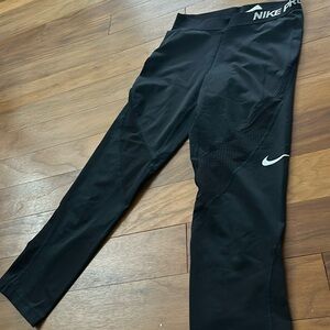 Nike Combat Pro Compression Capri Leggings Size S!